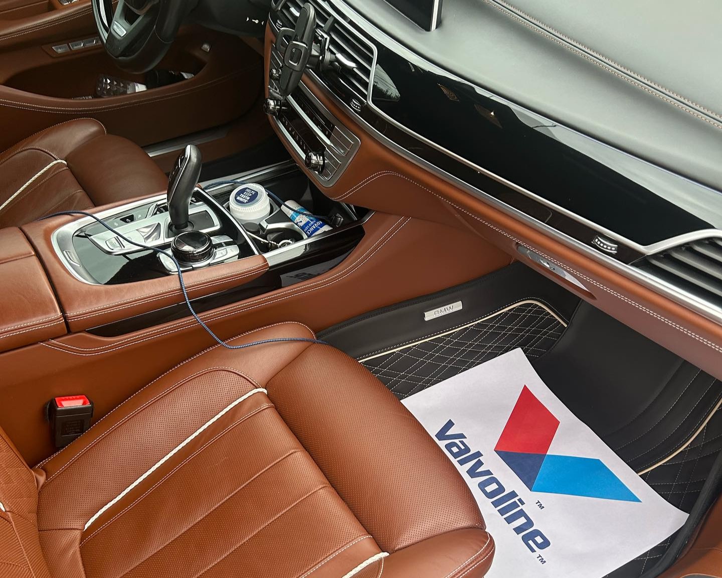 BMW 750 interior detail Union NJ